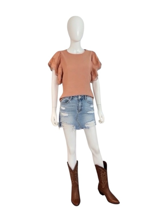 antwelth Tops - ANTWELTH Pretty detailed flutter sleeve top S M L